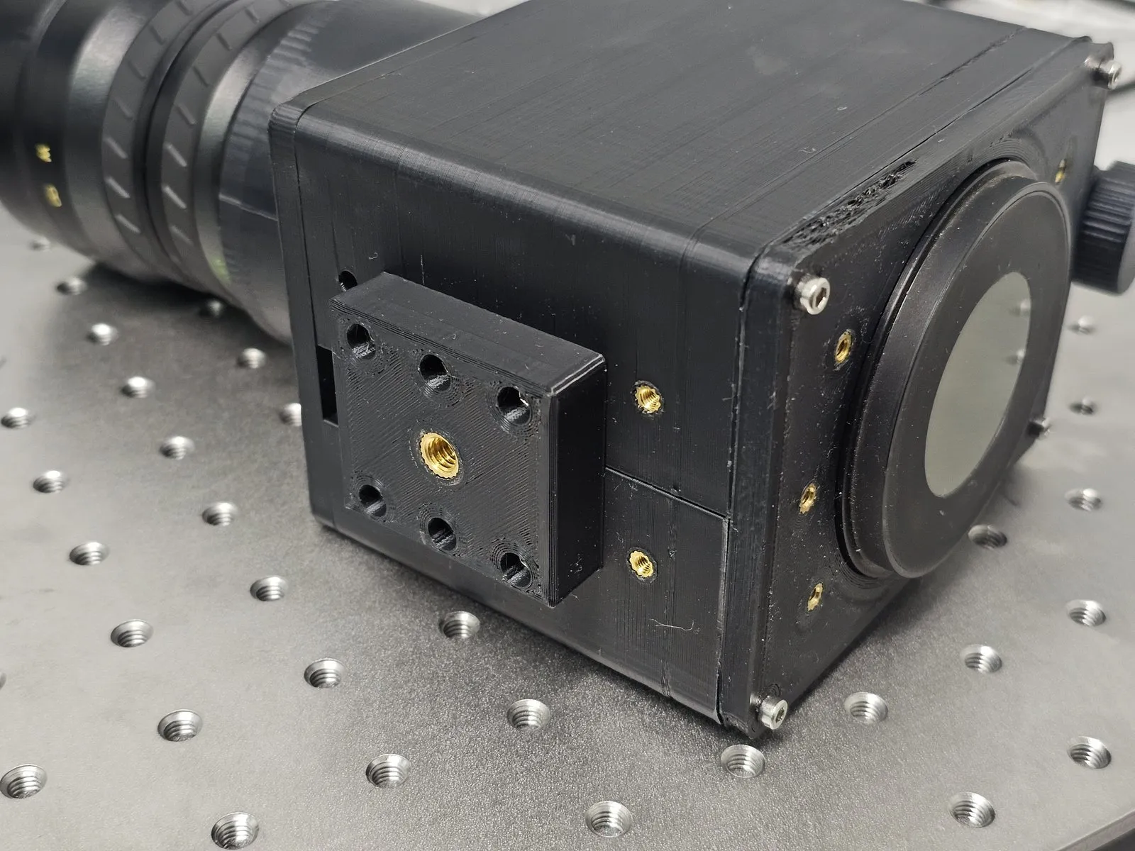 The 1/4-inch mounting thread on the bottom of the housing