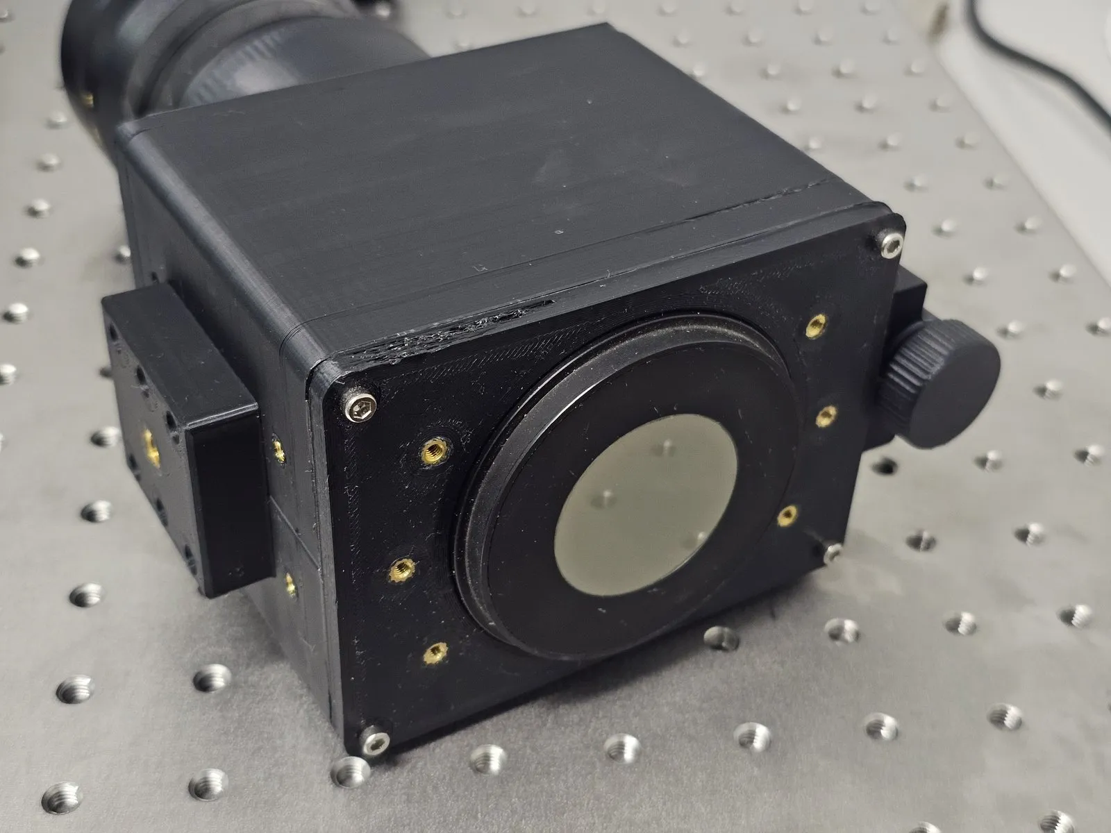 The phosphor output screen on the back of the tube